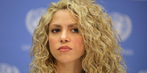 Shakira dosvědčí u soudu daňové úniky!