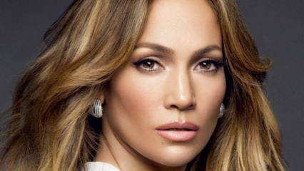 Jennifer Lopez nebude jíst cukr a sacharidy po dobu 10 dnů!