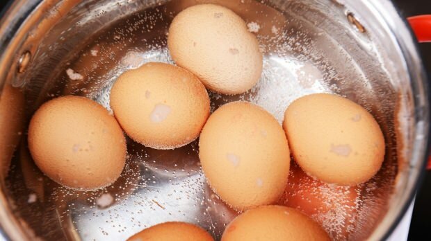 K čemu je malé vařené vejce dobré?