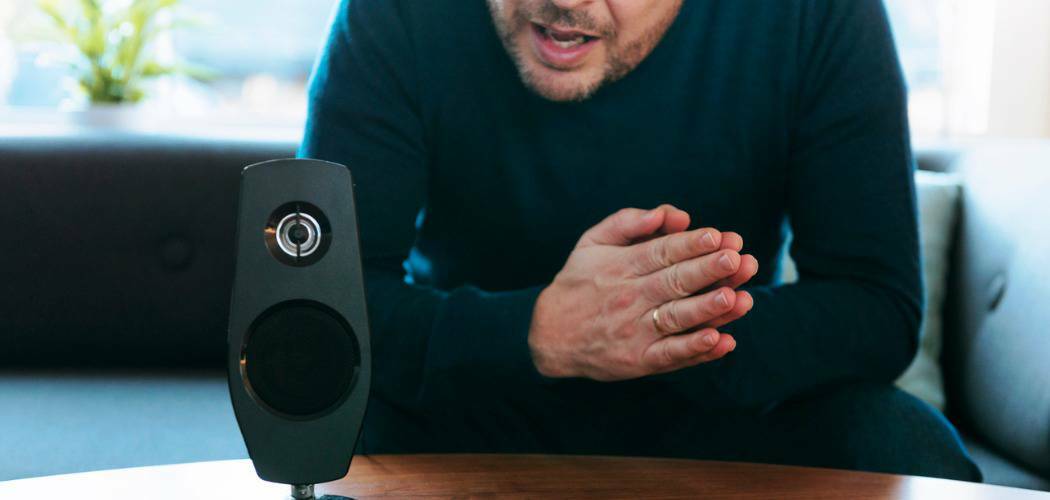 Odstraňte své hlasové nahrávky od Alexa, Google Assistant, Cortana a Siri