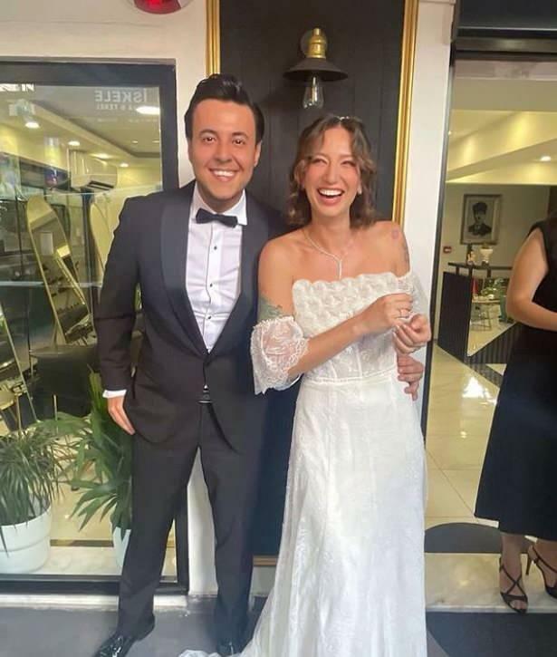 Sdílení Buraka Topaloğlua s jeho ženou 