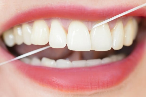 Měla by se párátka používat pro ústní a zubní čištění?