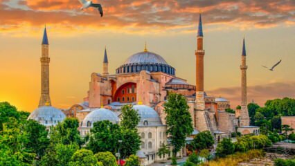 Kde a jak se dostat do mešity Hagia Sophia? Ve kterém okresu je mešita Hagia Sophia