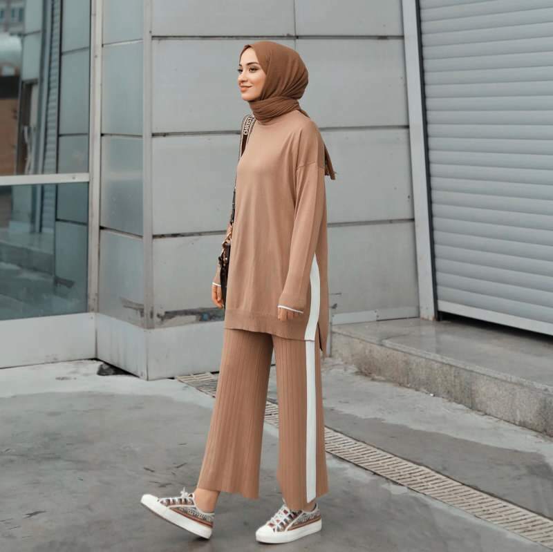 Modely tepláků v hidžábu