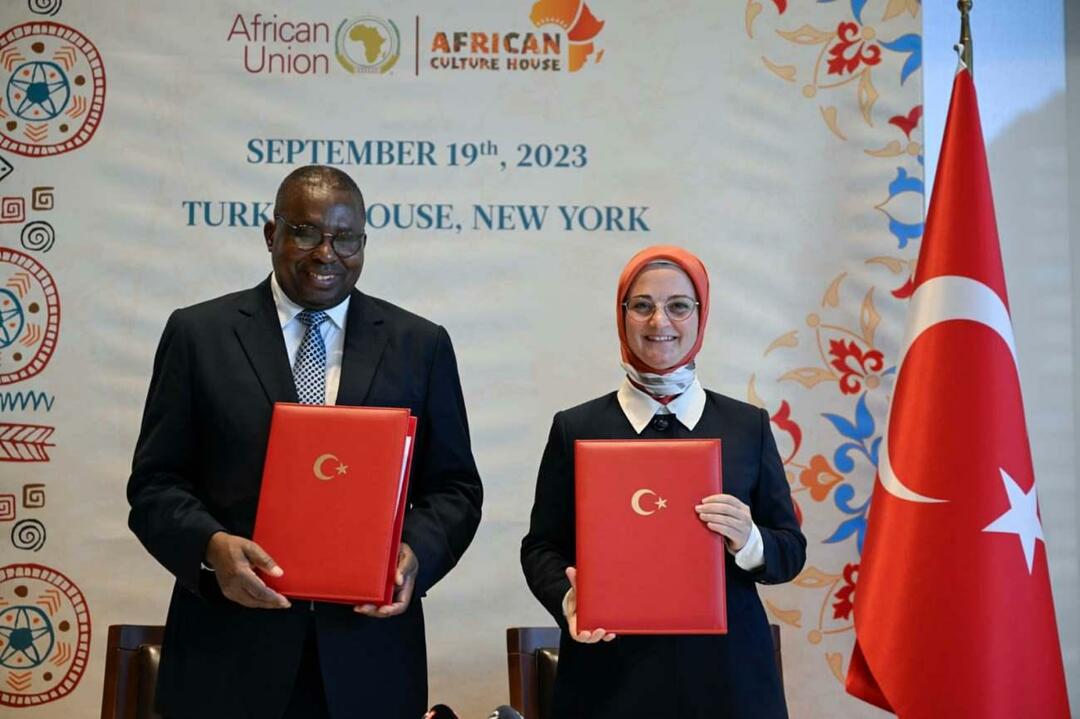 Protokol o spolupráci podepsaný mezi Africkou unií a naší asociací Afrického kulturního domu