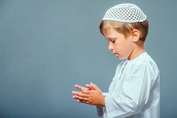 Učí děti modlit se