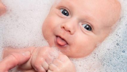 Je škodlivé mýt děti solí? Odkud pochází počet solených novorozenců?