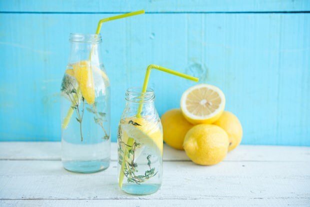  pití citronové šťávy