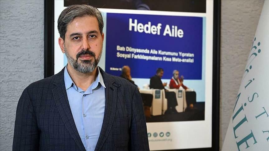 Serdar Eryılmaz, generální tajemník Platformy velké rodiny