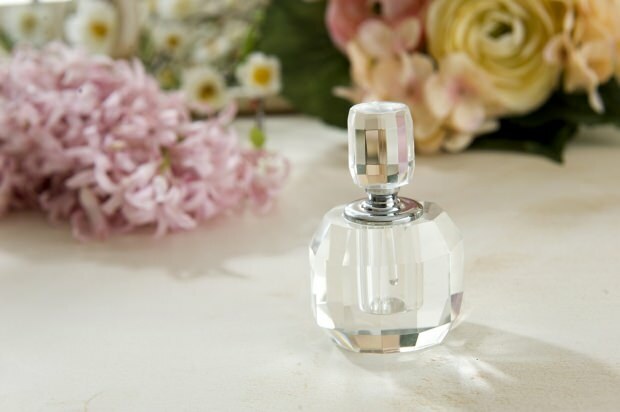 Je parfém rozprašován na děti? 26 alergenickým látkám, kterým je třeba se vyhnout