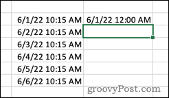 Odebrání času z časového razítka v Excelu
