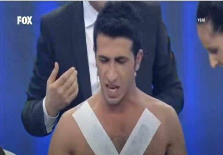 Mustafa Ersin Arıcı ze soutěže Impossible Karaoke