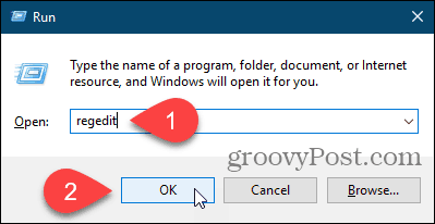 Spusťte Editor registru pomocí dialogového okna Spustit ve Windows