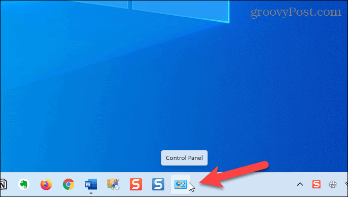 Ovládací panely na hlavním panelu ve Windows 11