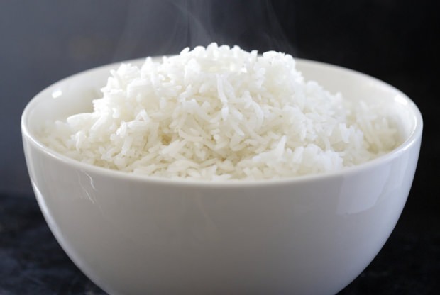 Zvyšuje rýže váhu?