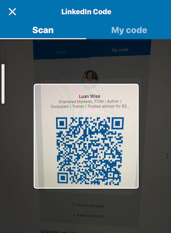 Obrazovka kódu v mobilní aplikaci LinkedIn