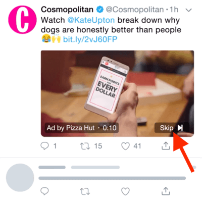 Příklad videoreklamy na Twitteru s možností přeskočit reklamu po 6 sekundách.
