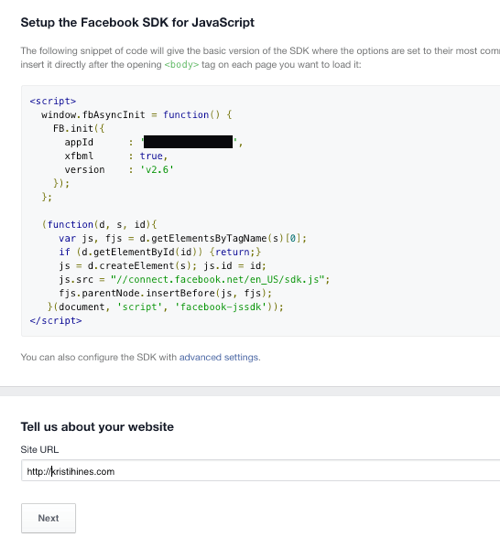 přidat kód aplikace facebook na web