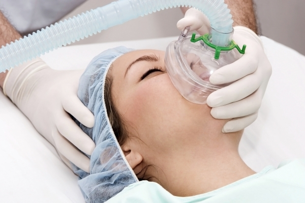 Co je to celková anestézie? Kdy není aplikována celková anestézie?