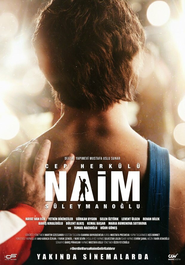 Lidé nastavili plakát filmu Naim
