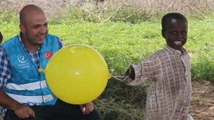 Úžas dětí, které poprvé viděly balónky