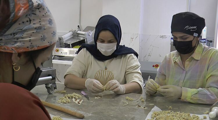 Ručně vyráběné výrobky žen v Şırnaku se staly značkou