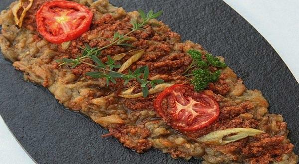 Jak připravit lahodný lahodný „Sogürme Kebab“? Nejjednodušší recept Söğürme Kebab