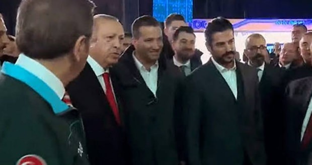 Prezident Recep Tayyip Erdogan a Burak Ozchivit 