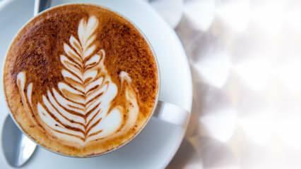 Jak připravit obarvené kávové macchiato? Tipy na domácí přípravu macchiata
