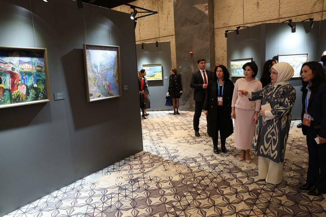 Emine Erdoğan navštívila Uzbekistánskou výstavu barev v Samarkandu