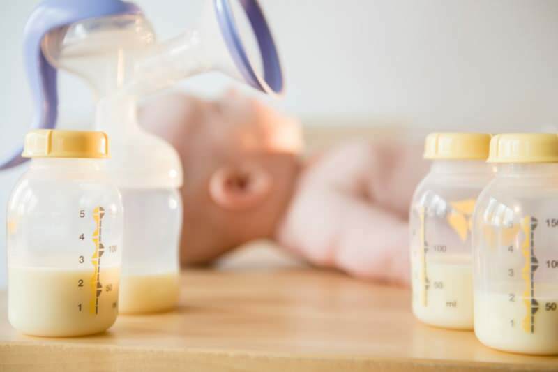 Výhody mateřského mléka