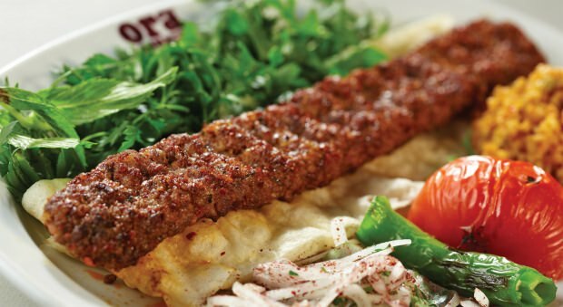 Jak si vyrobit skutečný Adana kebab?