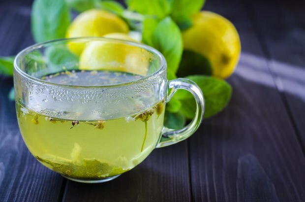 zelený čaj citron minerální voda léčit