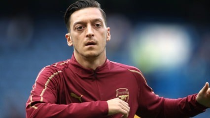 Flash vývoj útoku Mesut Özil! 2 Turci zadrženi