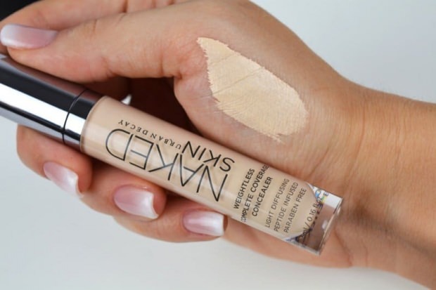Urban Decay Naked Skin Weightless Complete Coverage Concealer recenze