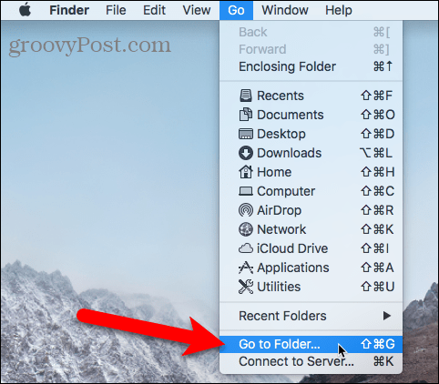 Vyberte možnost Přejít do složky v aplikaci Finder v systému Mac