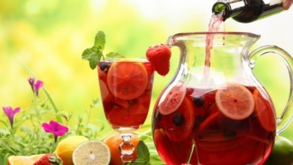 Recept na studený čaj s červeným ovocem