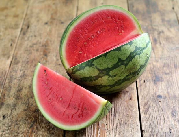Jaké jsou výhody melounu? Lze semena melounu jíst? Co dělá šťáva z melounu?