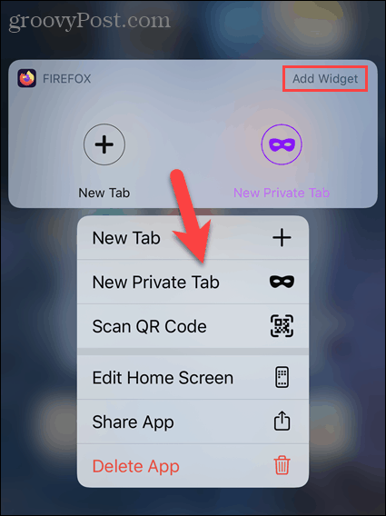 Dlouze stiskněte ikonu Firefox v systému iOS a vyberte Nová soukromá karta