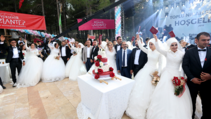 Fatma Şahin si vybral svatbu 50 párů v Gaziantep!