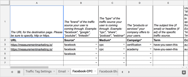 Otevřete kartu Facebook-CPC v tabulce UTM Builder.