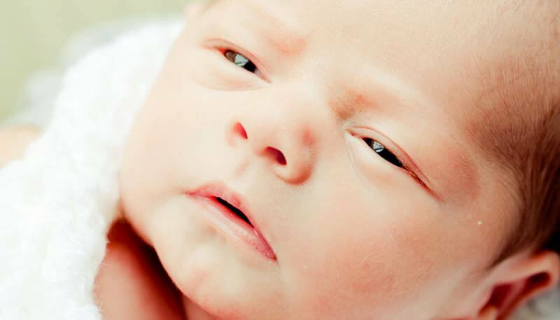 Vzorec pro výpočet barvy očí pro kojence! Kdy je barva očí permanentní u dětí?