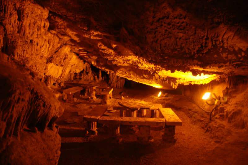 Jeskyně Fakilli