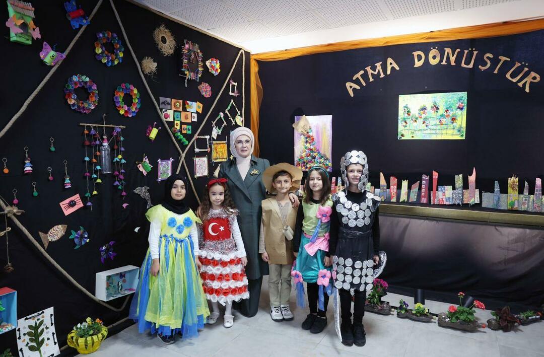 Emine Erdoğan navštívila základní školu Ostim v Ankaře