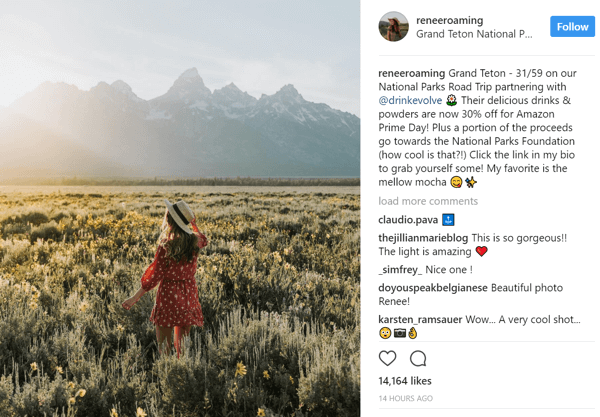 Influencerka Instagramu Renee Hahnel sdílí ve svém životopise propagační odkaz na slevu Drink Evolve
