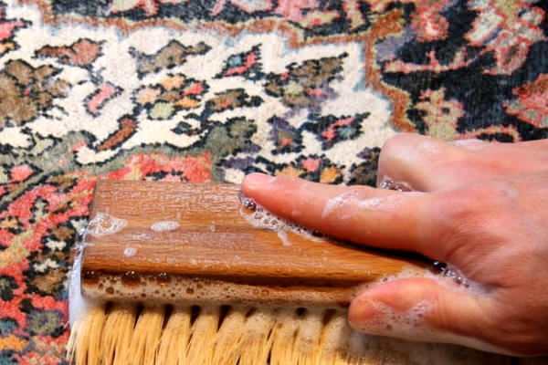 Modlitební kobereček čištění