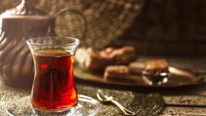 Měl by se čaj nebo káva konzumovat v sahuru?