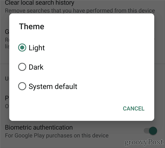 Google Play Store Dark Theme světle tmavý
