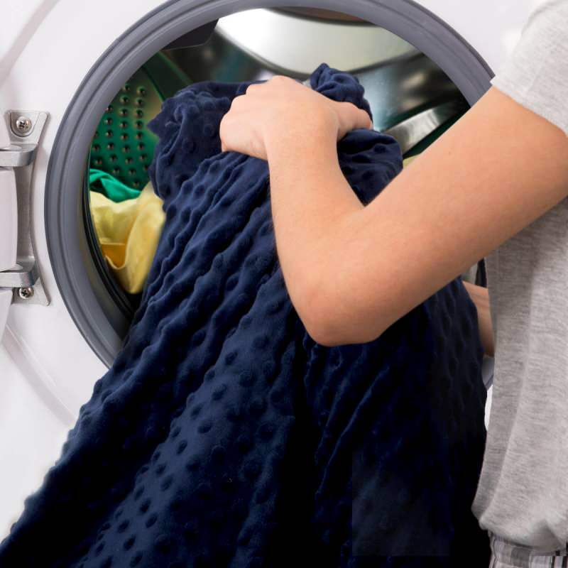 Praní přikrývek v pračce