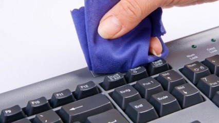 Metody čištění klávesnice a myši